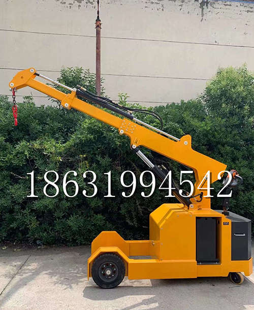 朝阳县随车吊机全电动液压吊机12/24V车载吊仓库小型朝阳县当地随车吊机货车轻卡多少钱